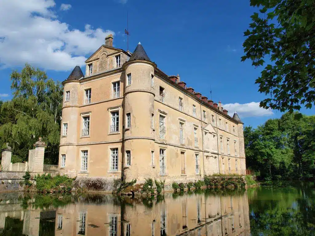 couloutre - notre dame de la sainte espérance
